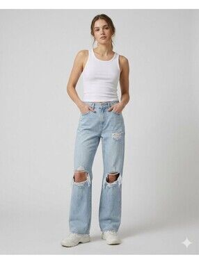 BDG Urban Outfitters 25 Women’s Blue Baggy Jeans High Rise Light Wash Distressed